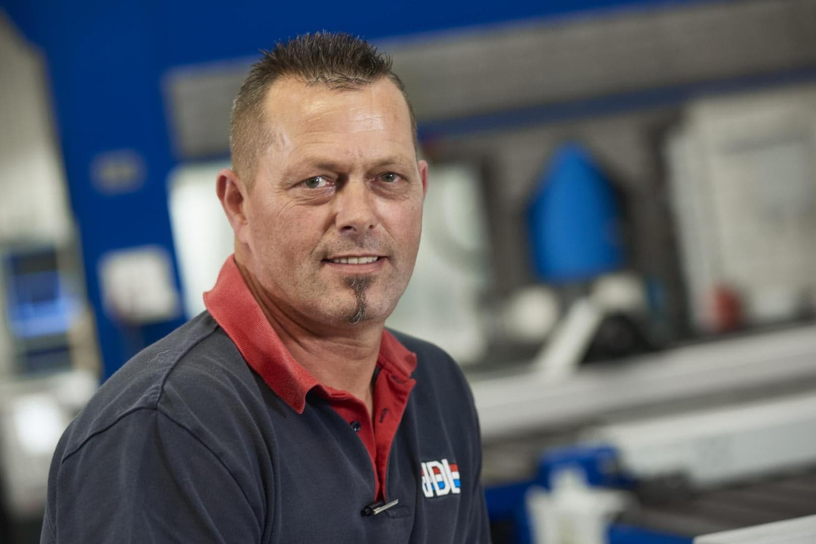 DÉ PARTNER VOOR RVS, STAAL EN ALUMINIUM PLAATBEWERKINGEN.